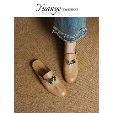 原野Yuanye●昭和舊夢！金屬鎖扣平底包頭拖鞋女夏季平底真皮半拖