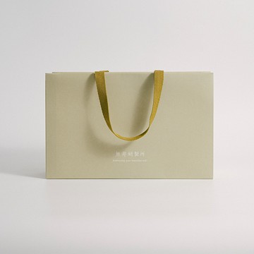 品牌訂製提袋｜裝兩隻梳子沒問題！