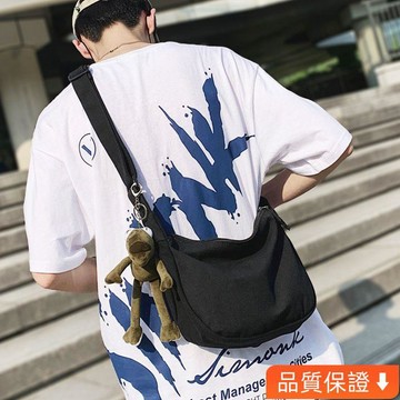 💥台灣热卖💥 ✨ins潮牌 斜挎包 男士帆布單肩包 女生 休閑 百搭背包 新款 日系男包