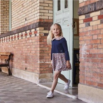 2-11法系女童碎花拼接裙擺小翻領長袖連衣裙