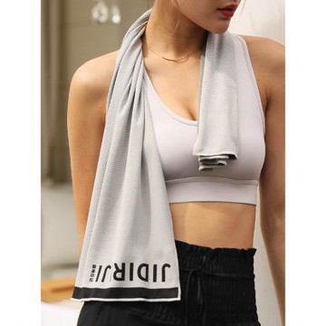 冷感運動毛巾吸汗健身速干跑步降溫汗巾腕巾冰絲毛巾掛脖吸汗巾