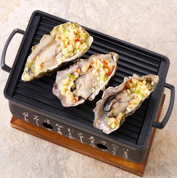 【華得水產】日本原裝巨大生蠔/全殼牡蠣500g 約2-3粒/包