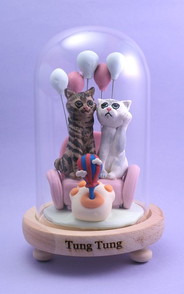 PetWithYou客製化你與你的寵物,給你設計一個獨一無二的惹笑場景