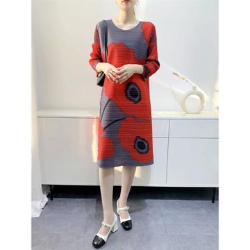 三宅風連衣裙女2025高端顯瘦褶皺裙子女印花高級感寬松大碼百褶裙