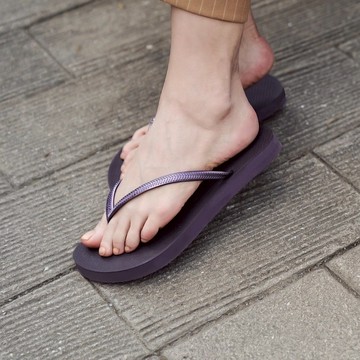 女款Slim平底夾腳拖鞋 防水耐磨止滑人字拖鞋 星空紫