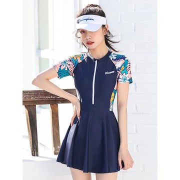 成人泳衣女遮肚顯瘦性感保守連體女款游泳衣大碼高級感溫泉泳裝