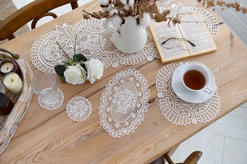 【禮物】浪漫古典水溶刺繡蕾絲桌墊-香檳象牙米(精緻11/豪華12)