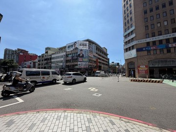 （專）市區中正路經國路最愛大樓 置產套房｜新竹市北區經國路二段
