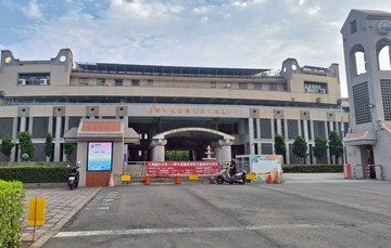 仁武區 仁雄路上店面一日三市｜高雄市仁武區仁雄路