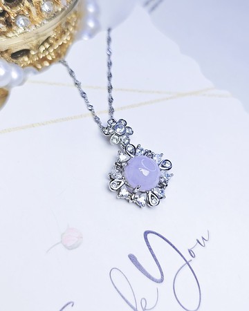 貴人運|芭比粉紫|緬甸翡翠芭比粉紫大蛋面純銀鍍18k精緻吊墜