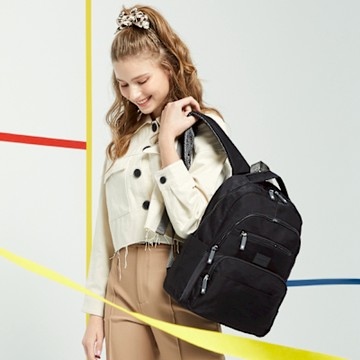 【金安德森】輕甜旅程 多功能隔層大款後背包-黑色