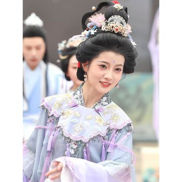 天女散花 華姿儀賞2023年春夏神仙圖復原款漢服 攝影