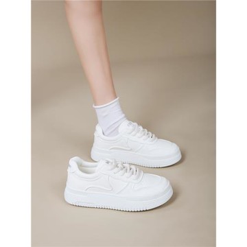 人本皮面小白鞋女2025夏季新款透氣百搭韓版港風板鞋復古米色學生