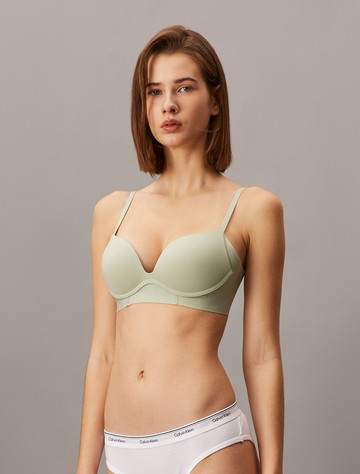 Calvin Klein Invisibles 托高深 V 胸罩