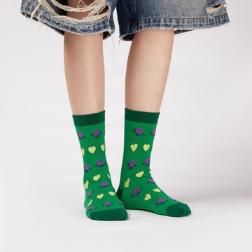 童趣的愛印花中筒襪