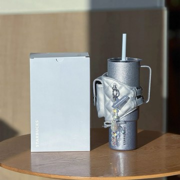 星巴克杯子2026新年禮物雪耀奇境精緻車載桌面大容量吸管直飲不鏽鋼隨行杯