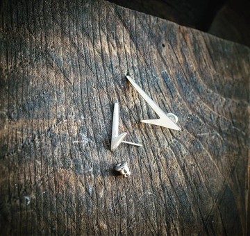 V的對子 925銀耳針式 耳環