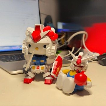 臺灣出貨💥凱蒂貓元祖潮玩新品元祖Hello Kitty扎古高達模型玩具