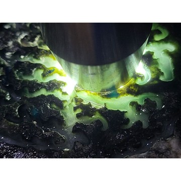 【七彩翡翠】緬甸 翡翠 天然 原石 翡翠毛料 半賭石 開窗料 半明料 會卡 回卡 場口 台灣現貨 2105g