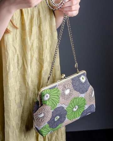 【北歐大花。綠】方形金屬口金包 #隨身包#古著#日式#可愛