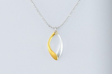 經典設計系列-意象葉子 扭轉線條 造型項鍊-金