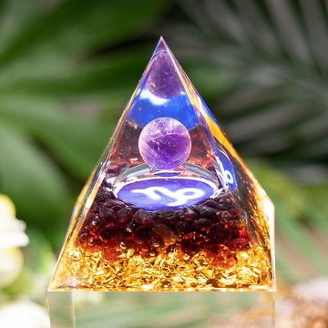 摩羯座/金字塔奧根塔Orgonite奧剛/星座脈輪冥想/小夜燈/石榴石