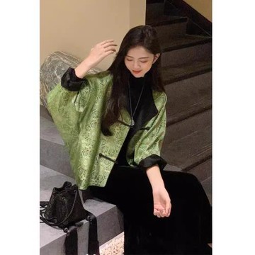 2025年早春新款獨特新中式國風唐裝綠色外套絲絨半身裙兩件套裝