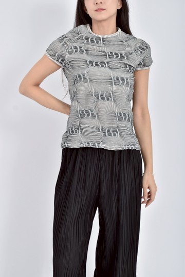 (S) filippa k質感刺繡黑色短袖上衣