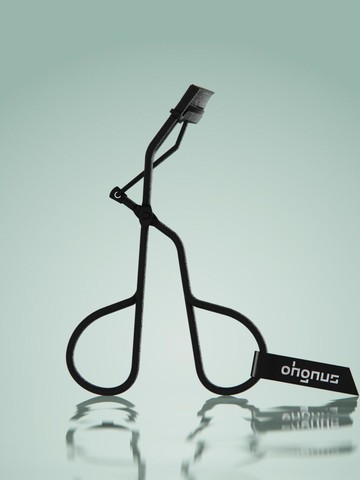 Ohgnus Cynical Lash Eyelash Curler