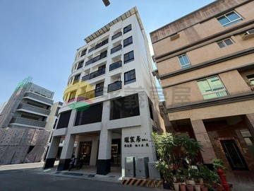 五甲瓏宸居｜全新未住 ｜邊間2房2衛｜高雄市鳳山區偉成街