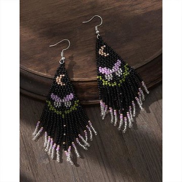 【ANGEL】月與蝴蝶渡假風玻璃珠長流蘇耳環(黑色)