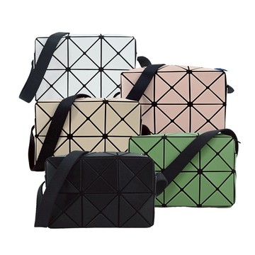 [平輸版]ISSEY MIYAKE 三宅一生 BAOBAO CUBOID 2X3霧面斜背包(多色選)/真品平輸