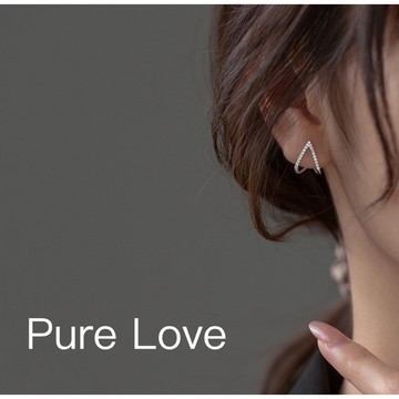 Pure Love樂芙 /正韓 銀飾【S925純銀】E0638簡約通體純銀微鑲鑽鏤空愛心耳環 / 銀