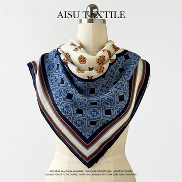 【臺灣出貨】2025新品 絲巾 時尚復古 印花絲巾 方巾女 夏季防曬圍巾 領巾 高級感 人字紋方巾 披肩外搭 高品質