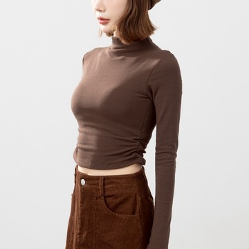 QUEENSHOP_F 女裝 側抽皺磨毛高領附Bra長袖上衣 三色售 現+預 【01099480】