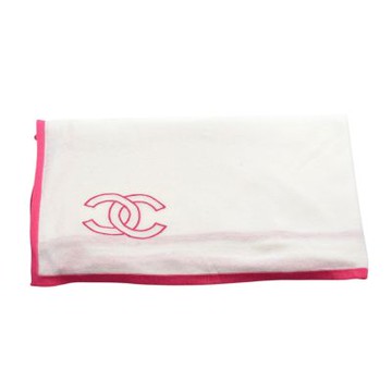 CHANEL 經典桃粉刺繡鏤空雙 C LOGO 圍巾 (白色/桃粉)