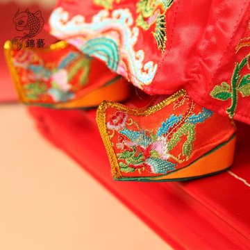 軟身媽祖鞋子繡鳳宮鞋供品繡花鞋小白襪子