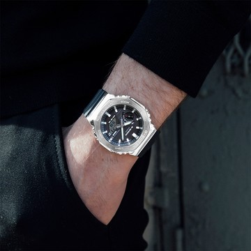 CASIO G-SHOCK 太陽能藍芽金屬八角計時錶/黑/GBM-2100-1A