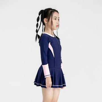 兒童泳衣女孩2024新款中大童連體女童長袖防曬游泳衣專業訓練泳裝