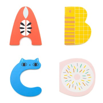 荷蘭Petit Monkey ─ 造型木頭字母 A~Z