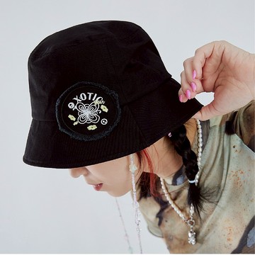 串珠貼布漁夫帽