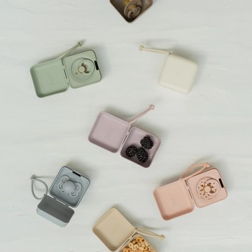 寶寶時尚配件【BIBS】Pacibox 奶嘴盒 (共7色可選) 新生兒 彌月禮 奶嘴盒 玩具 零食 收納盒