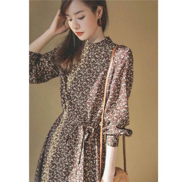 法式復古碎花連衣裙女2025年新款春裝長袖收腰顯瘦立領打底A字裙