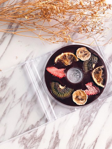 水果巧克磚-黑色圓舞曲