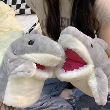 台灣出貨 小鯊魚手偶 小鯊魚手套玩偶 小鯊魚手套 可張嘴娃娃 動嘴整蠱毛絨玩具 鯊臂手套 生日禮物 交換禮物