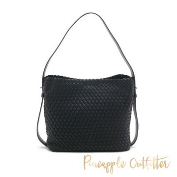 Pineapple-Outfitter-YAMKA 立體編織可調節水桶包-黑色