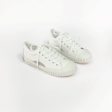 防潑水 男女皮革經典餅乾鞋 情侶休閒帆布鞋 台灣製 - 皮革白