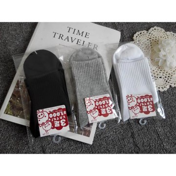 6雙出口女士純棉襪子中筒黑色白色運動襪透氣吸汗防臭無骨無縫