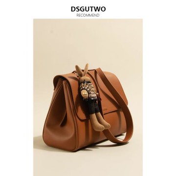 DSGUTWO 2021新款潮軟皮水桶包大容量真皮斜挎包洋氣手提單肩包
