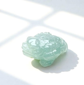 【招財神獸】冰種晴水翡翠三腳蟾蜍 | 天然緬甸玉翡翠A貨 | 送禮